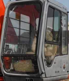 4457160 HITACHI Excavator Cab Window Tempered Glass Front Up Position A With Seal