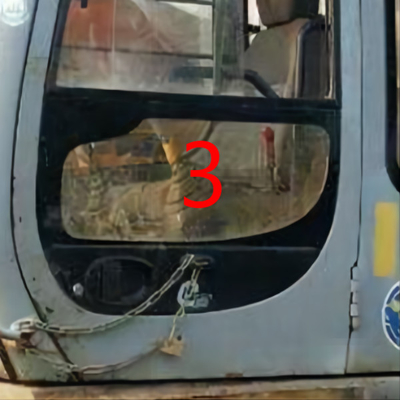 820mm Height HITACHI Excavator Glass Left Door Lower Position NO.3